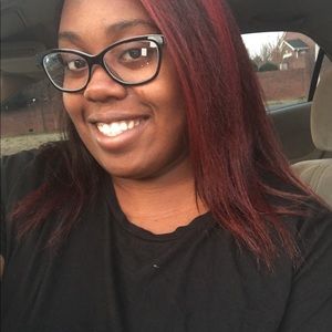 Meet your Posher, Keyana